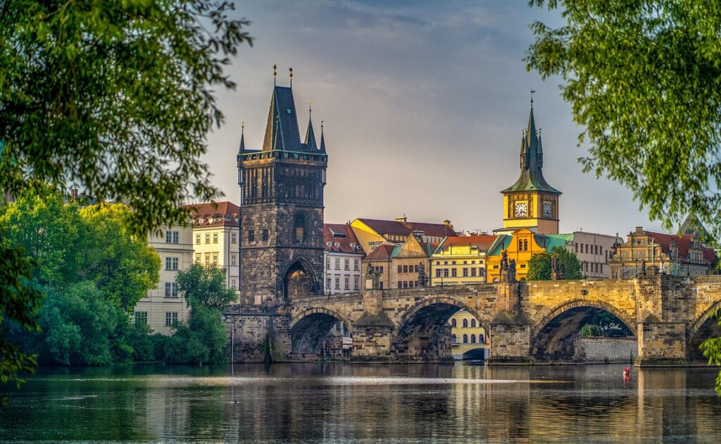 prague-4317016_1280 Prag